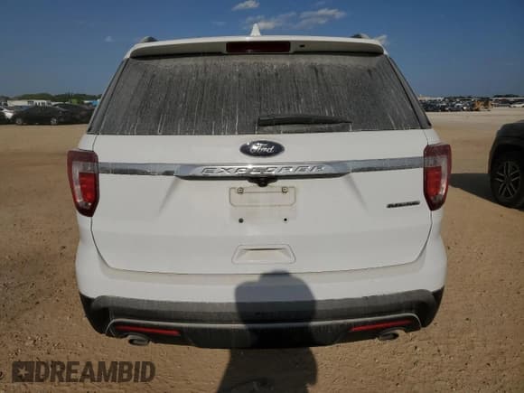 ✅ 2016 Ford Explorer • VIN: 1FM5K7B89GGD06459 • Лот: 52815105. Опубликован ранее на Copart с пробегом 104 685 миль. Бесплатный доступ к архиву аукционных продаж из США и подробный отчёт об истории автомобиля на DreamBid. Изображение 6.