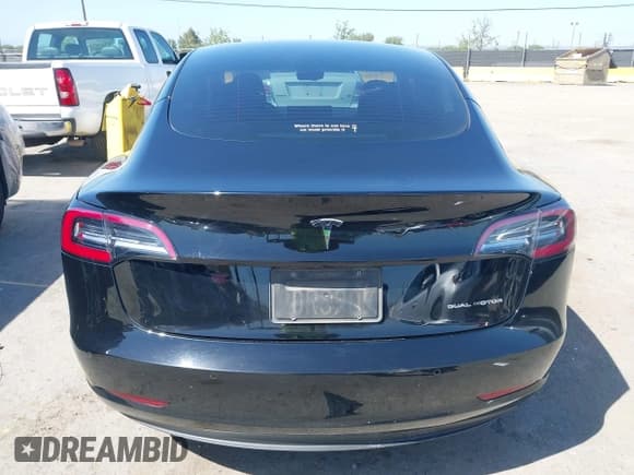 ✅ 2021 Tesla Model 3 Long Range • VIN: 5YJ3E1EB2MF065583 • Lot: 42067399. Wystawiony na IAAI z przebiegiem 52 333 mil. Bezpłatny archiwum sprzedaży aukcyjnych z USA i szczegółowy raport historii pojazdu na DreamBid. Zdjęcie 17.