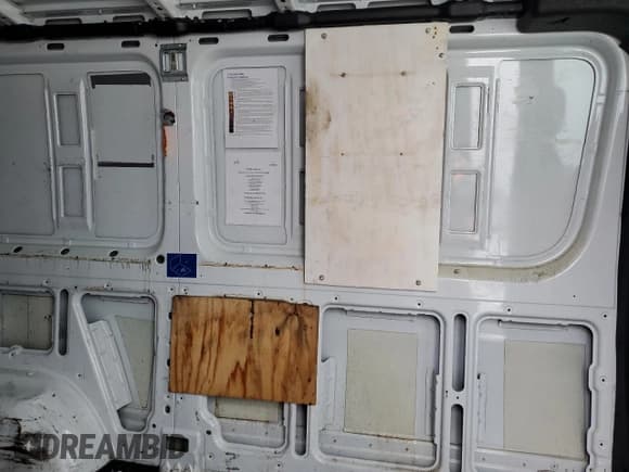 ✅ 2021 Mercedes-Benz Sprinter Cargo • VIN: W1Y70BGY4MT063964 • Lot: 46376145. Wystawiony na Copart z przebiegiem Nie podano. Bezpłatny archiwum sprzedaży aukcyjnych z USA i szczegółowy raport historii pojazdu na DreamBid. Zdjęcie 11.