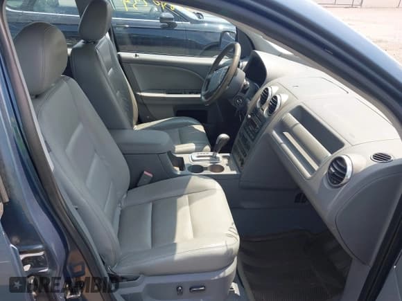 ✅ 2005 Ford Freestyle SEL • VIN: 1FMDK05195GA63587 • Лот: 42840239. Опубликован ранее на IAAI с пробегом 205 843 миль. Бесплатный доступ к архиву аукционных продаж из США и подробный отчёт об истории автомобиля на DreamBid. Изображение 5.