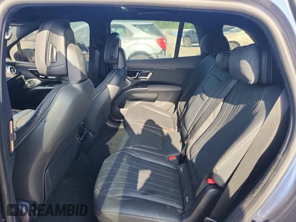 ✅ 2023 Mercedes-Benz EQS 450 • VIN: 4JGDM2EB5PA029067 • Лот: 64623335. Опубликован ранее на Copart с пробегом 13 689 миль. Бесплатный доступ к архиву аукционных продаж из США и подробный отчёт об истории автомобиля на DreamBid. Изображение 11.