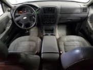 ✅ 2002 Ford Explorer XLS • VIN: 1FMZU62K42ZC83980 • Lot: 89352305. Listed on Copart with 262,432 mi. Free auction sales archive from the USA and detailed vehicle history report at DreamBid. Image 8.