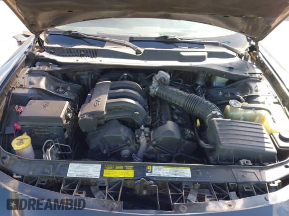 ✅ 2008 Dodge Charger • VIN: 2B3KA43R58H326361 • Lot: 43424018. Wystawiony na IAAI z przebiegiem 203 262 mil. Bezpłatny archiwum sprzedaży aukcyjnych z USA i szczegółowy raport historii pojazdu na DreamBid. Zdjęcie 10.