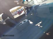 ✅ 2011 Chevrolet Silverado 2500HD Work Truck • VIN: 1GB2CVCG9BZ396373 • Lot: 43598113. Wystawiony na IAAI z przebiegiem 273 698 mil. Bezpłatny archiwum sprzedaży aukcyjnych z USA i szczegółowy raport historii pojazdu na DreamBid. Zdjęcie 5.