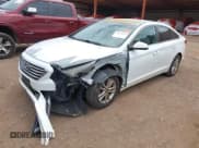 ✅ 2017 Hyundai Sonata SE • VIN: 5NPE24AFXHH487328 • Lot: 43070155. Wystawiony na IAAI z przebiegiem 180 786 mil. Bezpłatny archiwum sprzedaży aukcyjnych z USA i szczegółowy raport historii pojazdu na DreamBid. Zdjęcie 17.