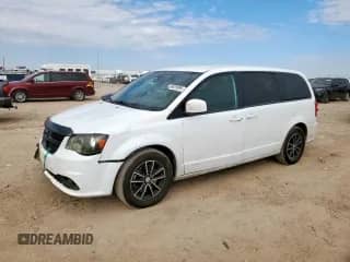 2019 Dodge Grand Caravan GT z VIN 2C4RDGEGXKR618736, wystawiony jako Copart lot #84925995 z przebiegiem 118 899 mil mil oraz Czysty tytuł • Clean title. Historia ofert i sprzedaży dostępna na DreamBid. Obrazek 1.