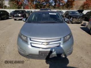 ✅ 2012 Chevrolet Volt • VIN: 1G1RB6E47CU101574 • Lot: 77485914. Wystawiony na Copart z przebiegiem Nie podano. Bezpłatny archiwum sprzedaży aukcyjnych z USA i szczegółowy raport historii pojazdu na DreamBid. Zdjęcie 5.