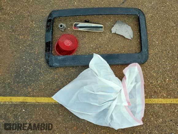 ✅ 2009 Volkswagen Jetta SE • VIN: 3VWRM71K19M095972 • Лот: 93113255. Опубликован ранее на Copart с пробегом 95 139 миль. Бесплатный доступ к архиву аукционных продаж из США и подробный отчёт об истории автомобиля на DreamBid. Изображение 12.