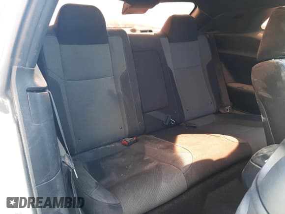 ✅ 2015 Dodge Challenger SXT • VIN: 2C3CDZAG6FH758760 • Lot: 65840534. Wystawiony na Copart z przebiegiem Nie podano. Bezpłatny archiwum sprzedaży aukcyjnych z USA i szczegółowy raport historii pojazdu na DreamBid. Zdjęcie 10.