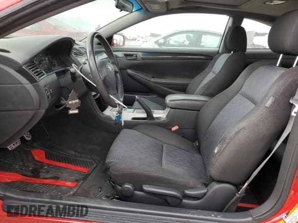 ✅ 2004 Toyota Solara SE • VIN: 4T1CA38P14U024699 • Lot: 56068315. Listed on Copart with 170,463 mi. Free auction sales archive from the USA and detailed vehicle history report at DreamBid. Image 7.