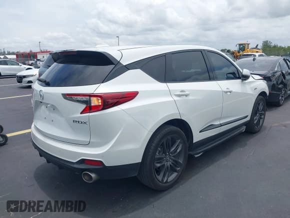 ✅ 2021 Acura RDX w/A-Spec Package • VIN: 5J8TC1H68ML021655 • Lot: 42639042. Wystawiony na IAAI z przebiegiem 68 801 mil. Bezpłatny archiwum sprzedaży aukcyjnych z USA i szczegółowy raport historii pojazdu na DreamBid. Zdjęcie 4.