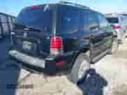 2005 Mercury Mariner Luxury z VIN 4M2YU561X5DJ15381, wystawiony jako IAAI lot #41295590 z przebiegiem 215 077 mil mil oraz . Historia ofert i sprzedaży dostępna na DreamBid. Obrazek 4.