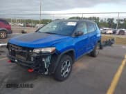 ✅ 2022 Jeep Compass Trailhawk • VIN: 3C4NJDDB4NT157014 • Lot: 43376803. Listed on IAAI with 148,332 mi. Free auction sales archive from the USA and detailed vehicle history report at DreamBid. Image 18.