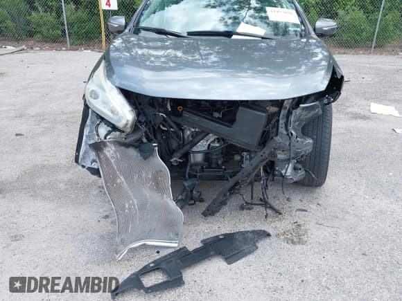 ✅ 2015 Nissan Murano S • VIN: 5N1AZ2MG9FN247974 • Lot: 42457076. Listed on IAAI with Not provided. Free auction sales archive from the USA and detailed vehicle history report at DreamBid. Image 6.