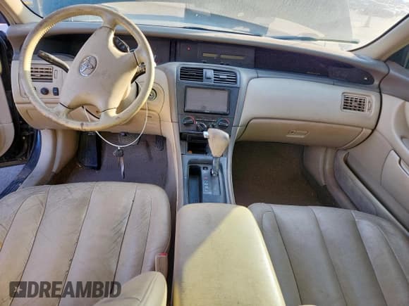 ✅ 2002 Toyota Avalon XLS • VIN: 4T1BF28B82U210992 • Lot: 92712435. Listed on Copart with 237,330 mi. Free auction sales archive from the USA and detailed vehicle history report at DreamBid. Image 8.