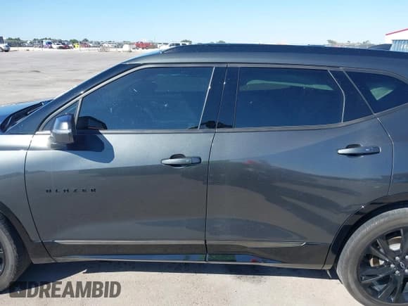 ✅ 2020 Chevrolet Blazer RS • VIN: 3GNKBKRS5LS654306 • Lot: 40781301. Listed on IAAI with 116,596 mi. Free auction sales archive from the USA and detailed vehicle history report at DreamBid. Image 14.
