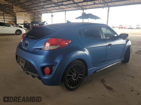 ✅ 2016 Hyundai Veloster Turbo Rally Edition • VIN: KMHTC6AE8GU262252 • Lot: 76103633. Wystawiony na Copart z przebiegiem Nie podano. Bezpłatny archiwum sprzedaży aukcyjnych z USA i szczegółowy raport historii pojazdu na DreamBid. Zdjęcie 3.
