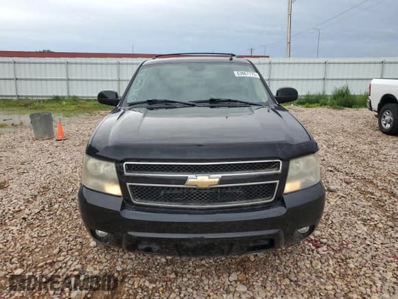 ✅ 2007 Chevrolet Suburban Commercial • VIN: 3GNGK26K77G308843 • Lot: 63867775. Wystawiony na Copart z przebiegiem 164 090 mil. Bezpłatny archiwum sprzedaży aukcyjnych z USA i szczegółowy raport historii pojazdu na DreamBid. Zdjęcie 5.