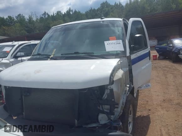 ✅ 2023 Chevrolet Express Cargo • VIN: 1GCWGAFP9P1203389 • Лот: 43331266. Опубликован ранее на IAAI с пробегом 52 485 миль. Бесплатный доступ к архиву аукционных продаж из США и подробный отчёт об истории автомобиля на DreamBid. Изображение 12.