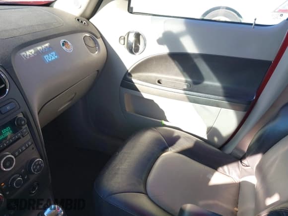 ✅ 2006 Chevrolet HHR LT • VIN: 3GNDA23P16S638298 • Lot: 41216077. Listed on IAAI with 104,739 mi. Free auction sales archive from the USA and detailed vehicle history report at DreamBid. Image 5.