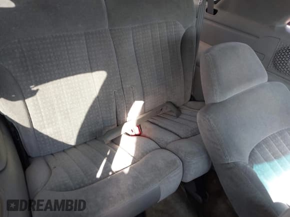 ✅ 2001 Chevrolet Blazer LS • VIN: 1GNCT18W51K144367 • Lot: 43553034. Listed on IAAI with 161,640 mi. Free auction sales archive from the USA and detailed vehicle history report at DreamBid. Image 8.