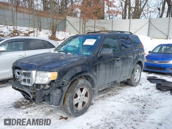 ✅ 2012 Ford Escape XLT • VIN: 1FMCU9D77CKB20976 • Lot: 41290002. Wystawiony na IAAI z przebiegiem 171 434 mil. Bezpłatny archiwum sprzedaży aukcyjnych z USA i szczegółowy raport historii pojazdu na DreamBid. Zdjęcie 2.