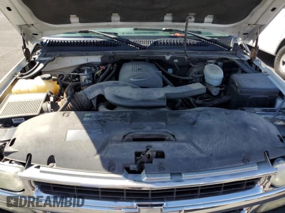 ✅ 2003 Chevrolet Suburban LS • VIN: 3GNEC16TX3G215395 • Лот: 60928915. Опубликован ранее на Copart с пробегом 99 048 миль. Бесплатный доступ к архиву аукционных продаж из США и подробный отчёт об истории автомобиля на DreamBid. Изображение 12.