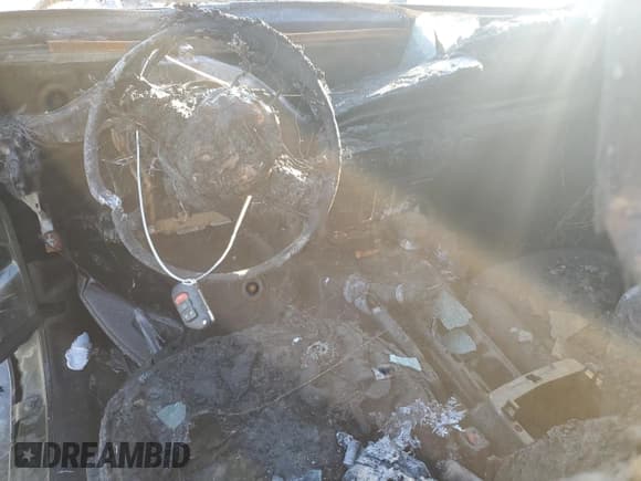 ✅ 2024 Jeep Wrangler Rubicon • VIN: 1C4PJXFG2RW110664 • Lot: 83982945. Wystawiony na Copart z przebiegiem Nie podano. Bezpłatny archiwum sprzedaży aukcyjnych z USA i szczegółowy raport historii pojazdu na DreamBid. Zdjęcie 8.