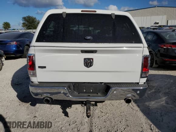 2010 Dodge 1500 Laramie z VIN 1D7RB1CT3AS179854, wystawiony jako Copart lot #76487844 z przebiegiem 201 265 mil mil oraz Szkoda całkowita • Salvage title. Historia ofert i sprzedaży dostępna na DreamBid. Obrazek 6.