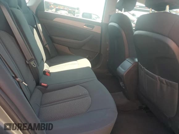 ✅ 2018 Hyundai Sonata SEL • VIN: 5NPE34AF0JH657781 • Лот: 43138195. Опубликован ранее на Copart с пробегом 162 010 миль. Бесплатный доступ к архиву аукционных продаж из США и подробный отчёт об истории автомобиля на DreamBid. Изображение 10.