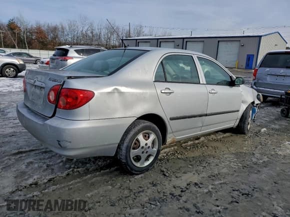 ✅ 2005 Toyota Corolla S • VIN: 2T1BR32E75C415726 • Lot: 94823965. Listed on Copart with 142,689 mi. Free auction sales archive from the USA and detailed vehicle history report at DreamBid. Image 3.