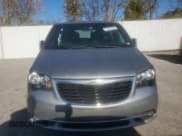✅ 2016 Chrysler Town & Country S • VIN: 2C4RC1HG9GR261973 • Lot: 91285785. Wystawiony na Copart z przebiegiem 80 942 mil. Bezpłatny archiwum sprzedaży aukcyjnych z USA i szczegółowy raport historii pojazdu na DreamBid. Zdjęcie 5.
