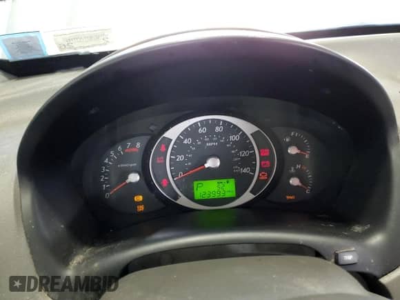 2006 Hyundai Tucson GLS with VIN KM8JN72D26U346076, listed as a Copart auction lot 77447474 with 123,993 mi miles and Salvage title. Bid and sale history available at DreamBid. Image 9.