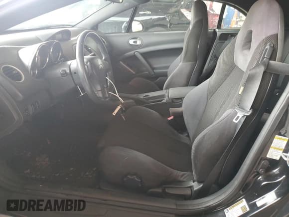 ✅ 2007 Mitsubishi Eclipse GT • VIN: 4A3AL35T07E025376 • Lot: 70914384. Wystawiony na Copart z przebiegiem 140 929 mil. Bezpłatny archiwum sprzedaży aukcyjnych z USA i szczegółowy raport historii pojazdu na DreamBid. Zdjęcie 7.