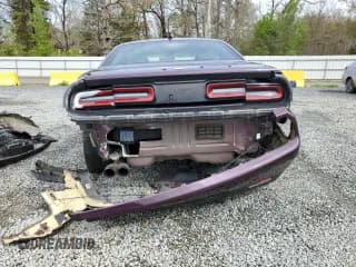 ✅ 2020 Dodge Challenger R/T Scat Pack • VIN: 2C3CDZFJ1LH226302 • Lot: 44608173. Wystawiony na Copart z przebiegiem 25 187 mil. Bezpłatny archiwum sprzedaży aukcyjnych z USA i szczegółowy raport historii pojazdu na DreamBid. Zdjęcie 6.