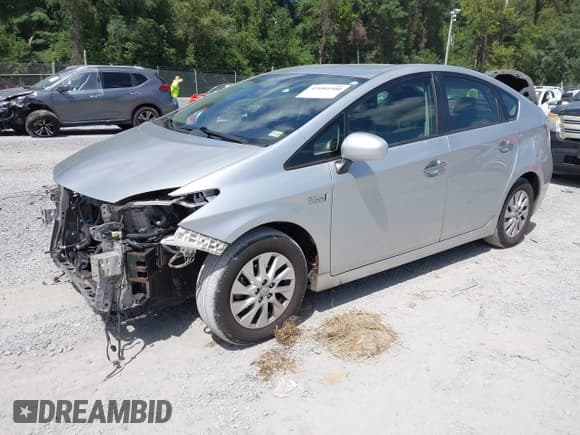 ✅ 2014 Toyota Prius • VIN: JTDKN3DP9E3050159 • Lot: 43084500. Listed on IAAI with 207,583 mi. Free auction sales archive from the USA and detailed vehicle history report at DreamBid. Image 18.