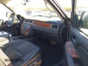 ✅ 2008 Chevrolet Avalanche 1LT • VIN: 3GNEC12038G108207 • Лот: 43683575. Опубликован ранее на IAAI с пробегом 119 474 миль. Бесплатный доступ к архиву аукционных продаж из США и подробный отчёт об истории автомобиля на DreamBid. Изображение 5.