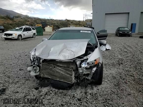 ✅ 2010 Honda Insight EX • VIN: JHMZE2H77AS001933 • Lot: 86451995. Wystawiony na Copart z przebiegiem Nie podano. Bezpłatny archiwum sprzedaży aukcyjnych z USA i szczegółowy raport historii pojazdu na DreamBid. Zdjęcie 13.