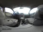 ✅ 2006 Saturn VUE • VIN: 5GZCZ53426S827704 • Lot: 43784957. Wystawiony na IAAI z przebiegiem 160 187 mil. Bezpłatny archiwum sprzedaży aukcyjnych z USA i szczegółowy raport historii pojazdu na DreamBid. Zdjęcie 18.