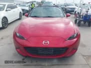 ✅ 2016 Mazda MX-5 Miata Grand Touring • VIN: JM1NDAD74G0109949 • Лот: 42091798. Опубликован ранее на IAAI с пробегом 122 411 миль. Бесплатный доступ к архиву аукционных продаж из США и подробный отчёт об истории автомобиля на DreamBid. Изображение 13.