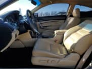 ✅ 2011 Honda Accord EX-L • VIN: 1HGCS2B82BA003664 • Lot: 83066274. Listed on Copart with 83,482 mi. Free auction sales archive from the USA and detailed vehicle history report at DreamBid. Image 7.