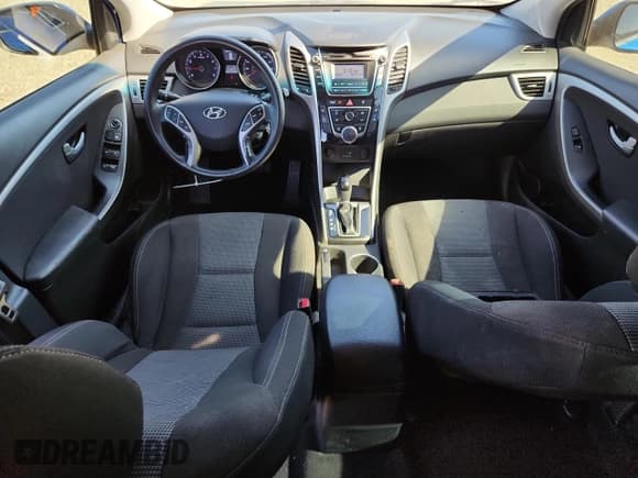 ✅ 2017 Hyundai Elantra • VIN: KMHD35LH5HU352398 • Lot: 89535535. Listed on Copart with 139,228 mi. Free auction sales archive from the USA and detailed vehicle history report at DreamBid. Image 8.