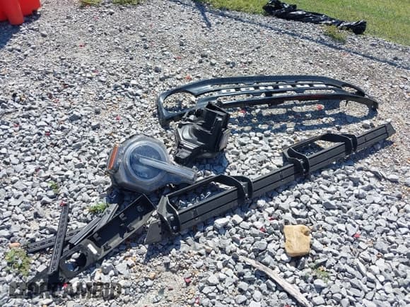 ✅ 2024 Ford Bronco Outer Banks • VIN: 1FMEE8BP3RLA09699 • Lot: 43125778. Listed on IAAI with 24,529 mi. Free auction sales archive from the USA and detailed vehicle history report at DreamBid. Image 12.