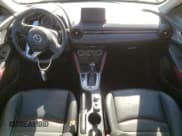 ✅ 2016 Mazda CX-3 Touring • VIN: JM1DKBC77G0111235 • Лот: 85883155. Опубликован ранее на Copart с пробегом 128 799 миль. Бесплатный доступ к архиву аукционных продаж из США и подробный отчёт об истории автомобиля на DreamBid. Изображение 8.