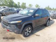 ✅ 2017 Jeep Cherokee Trailhawk • VIN: 1C4PJMBB5HW581070 • Лот: 42783250. Опубликован ранее на IAAI с пробегом 171 128 миль. Бесплатный доступ к архиву аукционных продаж из США и подробный отчёт об истории автомобиля на DreamBid. Изображение 2.