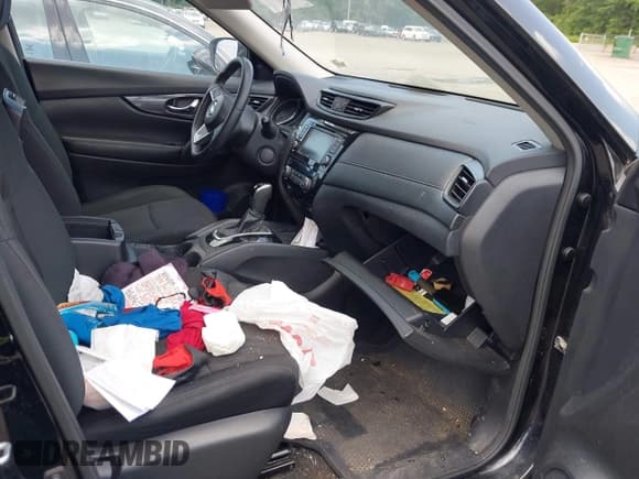 ✅ 2020 Nissan Rogue SL • VIN: 5N1AT2MV9LC792421 • Лот: 42778149. Опубликован ранее на IAAI с пробегом Не указан. Бесплатный доступ к архиву аукционных продаж из США и подробный отчёт об истории автомобиля на DreamBid. Изображение 5.