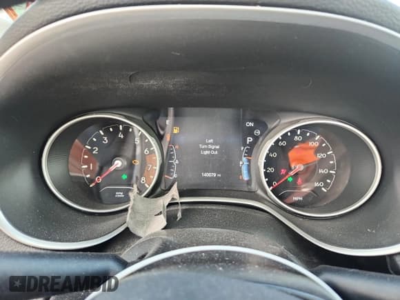 ✅ 2018 Jeep Compass Limited • VIN: 3C4NJCCBXJT411959 • Лот: 82346525. Опубликован ранее на Copart с пробегом 140 079 миль. Бесплатный доступ к архиву аукционных продаж из США и подробный отчёт об истории автомобиля на DreamBid. Изображение 9.