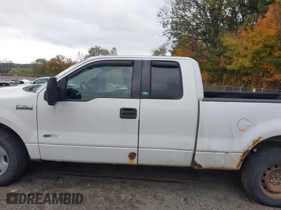 ✅ 2008 Ford F-150 XLT • VIN: 1FTPX14558FA66168 • Lot: 43505669. Wystawiony na IAAI z przebiegiem 165 462 mil. Bezpłatny archiwum sprzedaży aukcyjnych z USA i szczegółowy raport historii pojazdu na DreamBid. Zdjęcie 15.