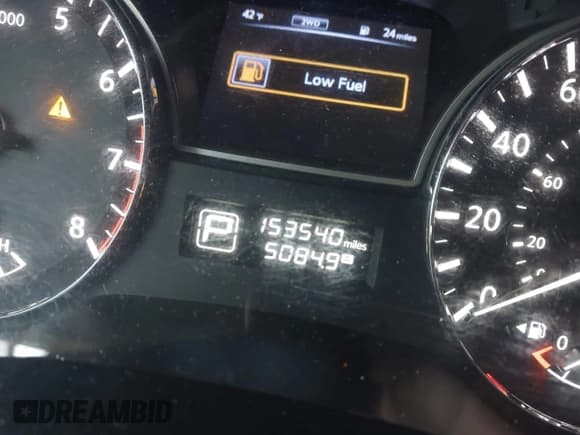 ✅ 2015 Nissan Pathfinder S • VIN: 5N1AR2MM7FC606319 • Lot: 41563854. Wystawiony na IAAI z przebiegiem 153 540 mil. Bezpłatny archiwum sprzedaży aukcyjnych z USA i szczegółowy raport historii pojazdu na DreamBid. Zdjęcie 15.