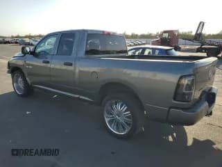 ✅ 2010 Dodge 1500 ST • VIN: 1D7RB1GP9AS110762 • Лот: 75525374. Опубликован ранее на Copart с пробегом 156 117 миль. Бесплатный доступ к архиву аукционных продаж из США и подробный отчёт об истории автомобиля на DreamBid. Изображение 2.